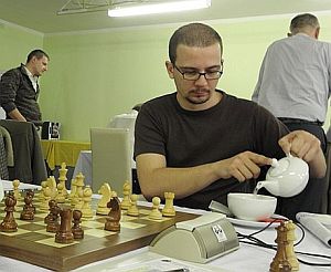 macharacek.jpg
